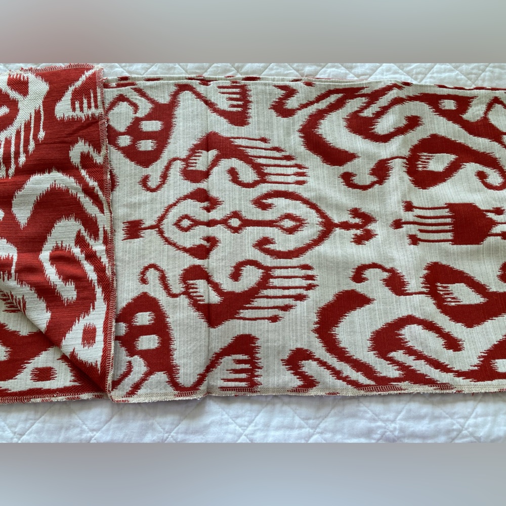 Damask Table Runner